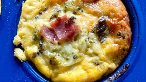 Easy Broccoli + Cottage Cheese Egg Muffins (Low Carb)