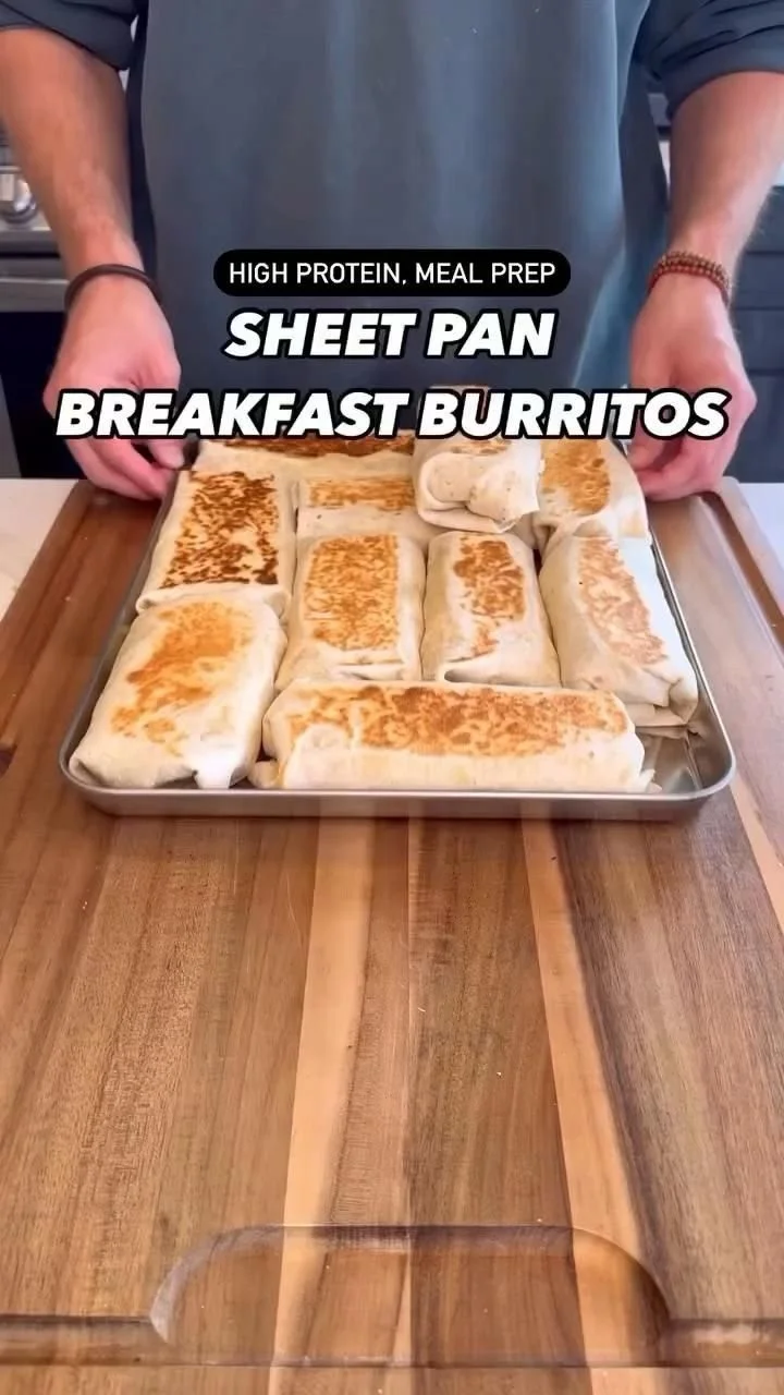 Hi, I’m Jenny! 🇺🇸🍔 I’m here to share all the best American recipes, from classic comfort food to mo… [Video] | High protein recipes, Easy meals, Breakfast brunch recipes