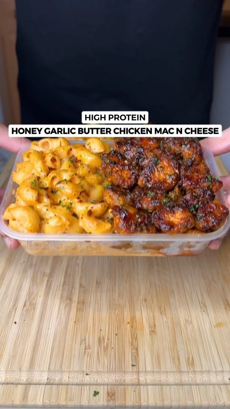 High Protein Garlic Butter Chicken Mac n Cheese