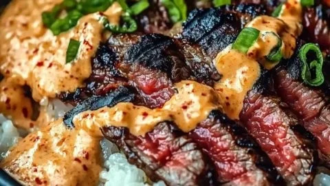 Irresistibly Easy Korean BBQ Steak Rice Bowls with Spicy Cream Sauce