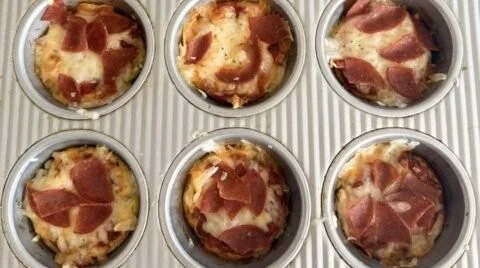 Mini High Protein Cottage Cheese Pizzas (Gluten Free, Low Carb)
