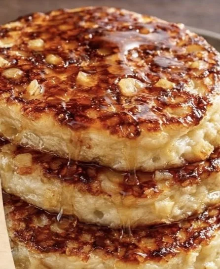 Healthy breakfast brunch recipes featuring cottage cheese and wholesome ingredients.